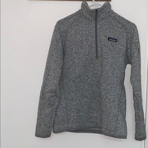 Women’s Patagonia half zip